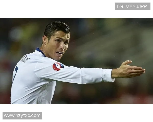 汇聚世界足坛巨星风采的高清足球壁纸精选大合集